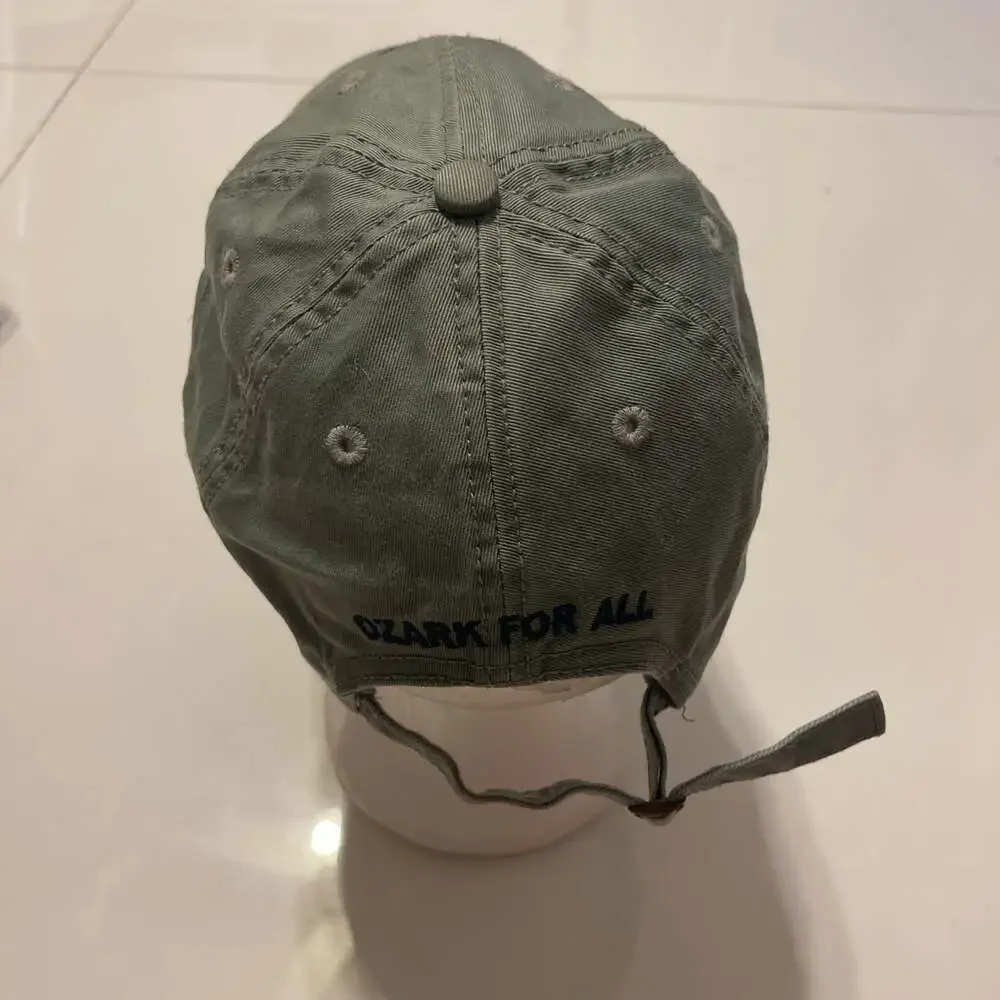 Unbranded this olive